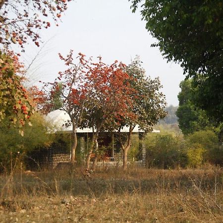 Renest Bandhavgarh Meadows Ξενοδοχείο Tāla Εξωτερικό φωτογραφία